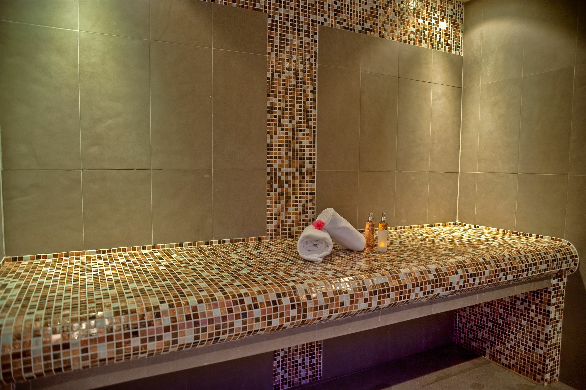 Resort La Plantation & 3*